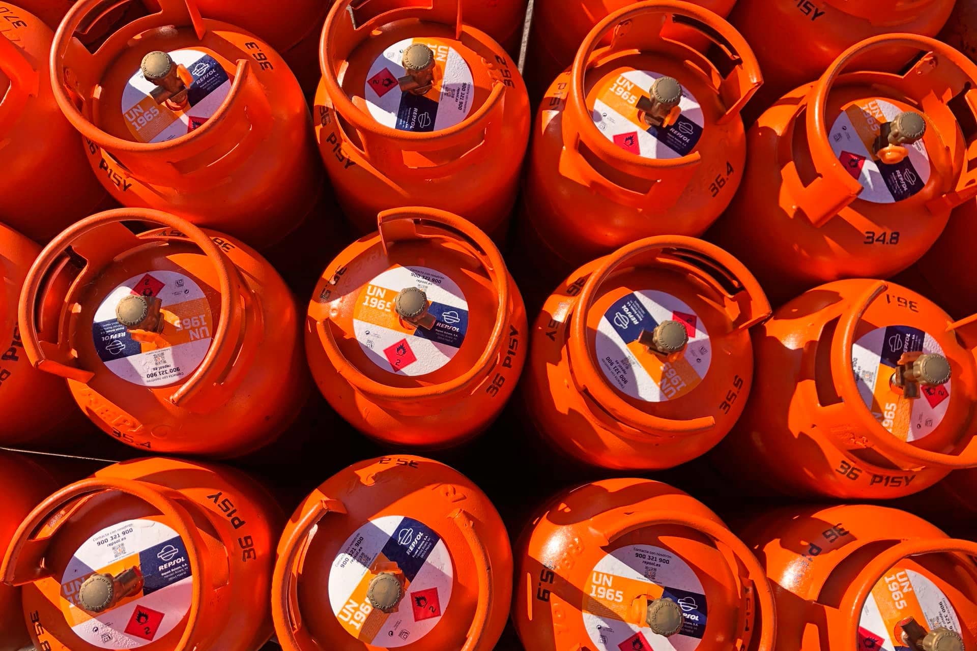 Ofrecemos el servicio de butano a domicilio